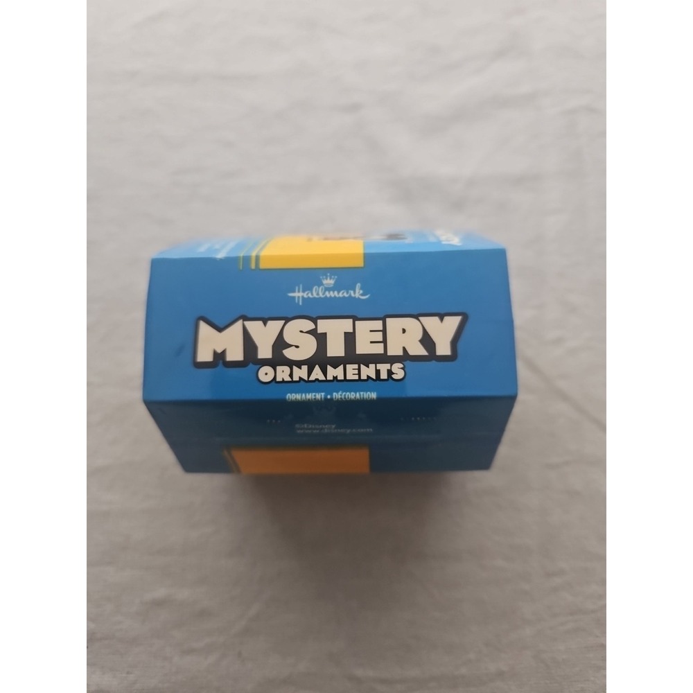 Hallmark Mystery‎ Ornaments DISNEY MICKEY AND FRIENDS Sealed New in Capsule